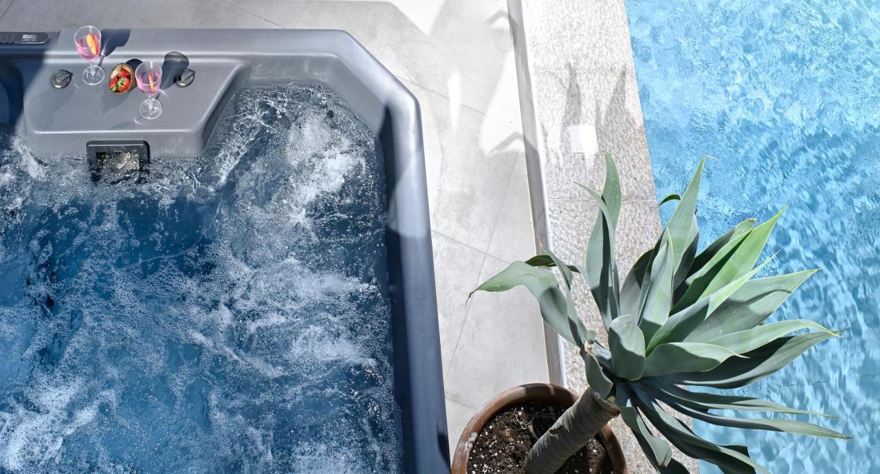 Mykonos Heaven - Sea View & Outdoor Hot Tub Villa